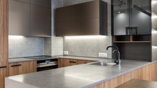 Should You DIY or Hire Pros for NZ Home Projects?