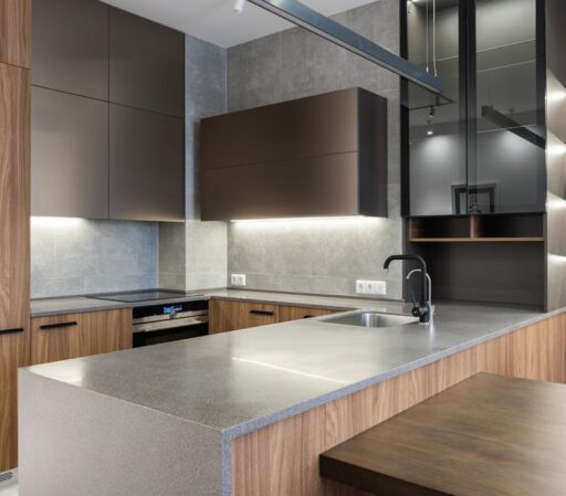 Should You DIY or Hire Pros for NZ Home Projects?